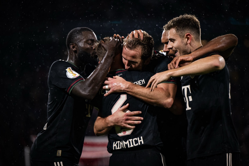 ΑΣΤΑΜΑΤΗΤΟ τρένο η Μπάγερν έσπασε και άλλο ρεκόρ – Ανανεώνει ο παικταράς Καρλ