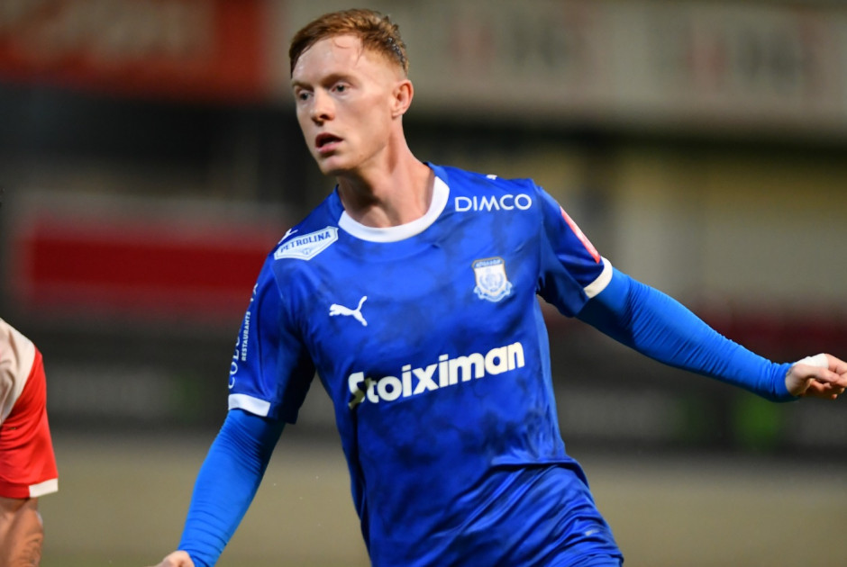 ΠΛΗΓΜΑ με Μόργκαν Μπράουν στον Απόλλωνα