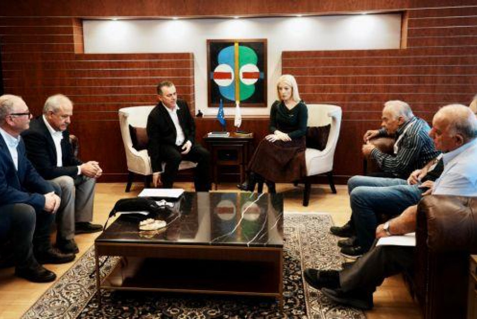 ΠτΒ - Κατεχόμενες κοινότητες: Συζήτησαν για Κυπριακό και προβλήματα προσφύγων