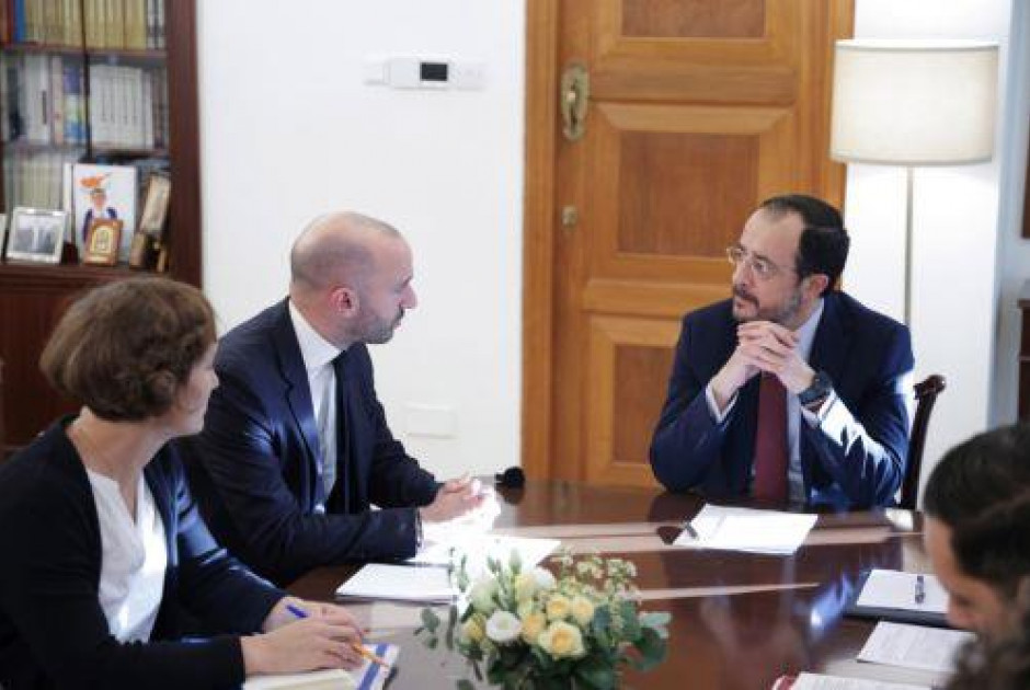 Έρχεται Κύπρο ο Μακρόν: Πέφτουν οι υπογραφές της στρατηγικής ατζέντας Κύπρου