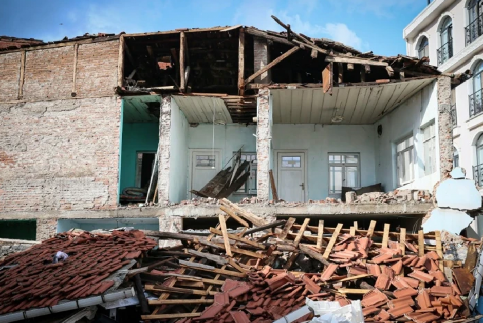 Τουρκία: 330 μετασεισμοί και 26 τραυματίες μετά τον σεισμό των 6,1 Ρίχτερ