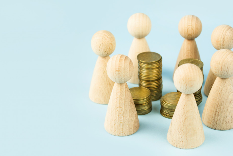 Αύξηση - ρεκόρ περιουσίας δισεκατομμυριούχων τροφοδοτεί ανισότητες, λέει ΜΚΟ