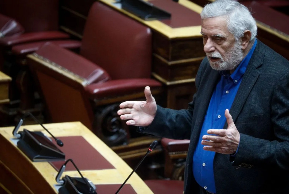 Ο Δρίτσας ορκίστηκε βουλευτής και πήρε τη θέση Τσίπρα – Ποιά τα επόμενα βήματα της Νέας Αριστεράς
