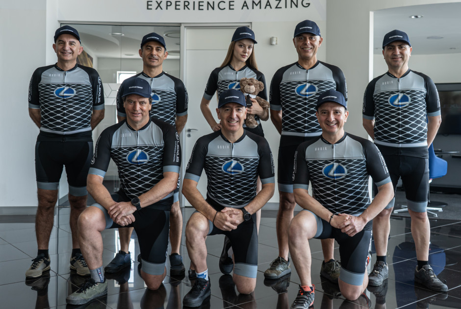 Η Lexus Cycling Dream Team ποδηλατεί για το Καραϊσκάκειο Ίδρυμα