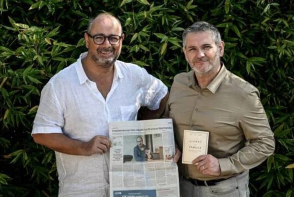 Η ιστορία του καθηγητή που βρήκε τον χαμένο αδερφό του μετά από 57 χρόνια