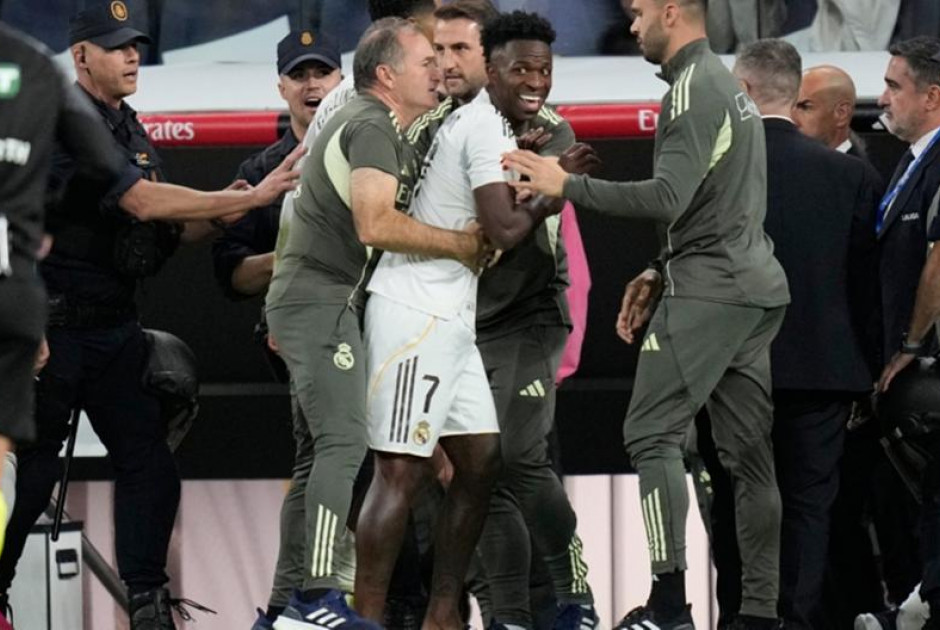 Ζήτησε συγγνώμη ο Βινίσιους, χωρίς να αναφέρεται τον Αλόνσο - «Κάποιες φορές το πάθος μου με ξεπερνά»