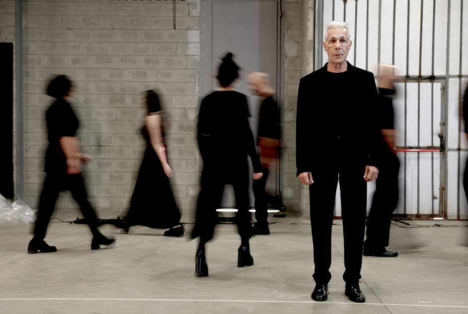 «Η ΕΠΑΝΕΝΩΣΗ ΤΗΣ ΒΟΡΕΙΑΣ ΜΕ ΤΗ ΝΟΤΙΑ ΚΟΡΕΑ»