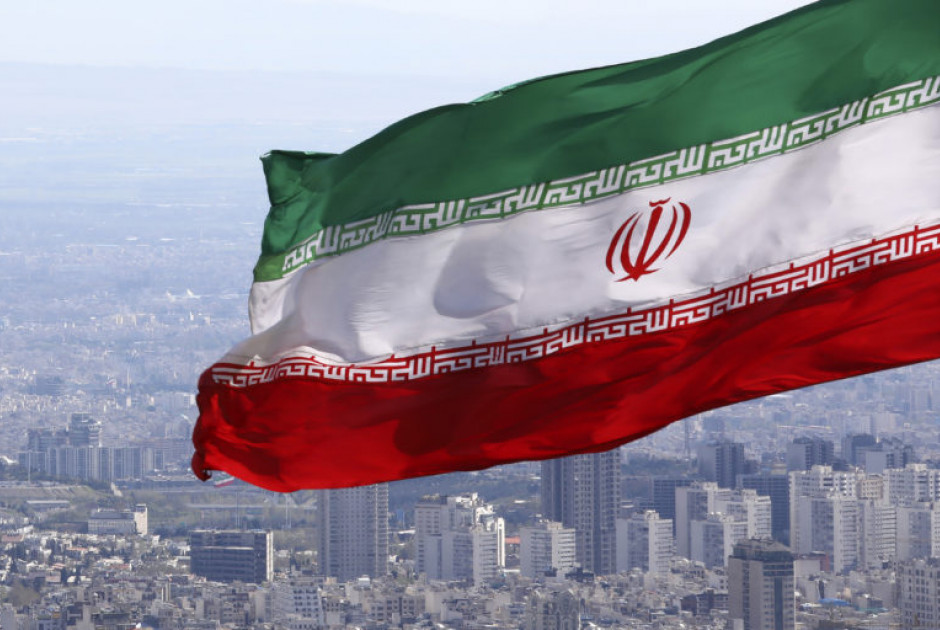 Ιράν: Εκτέλεσαν δημόσια άνδρα που καταδικάστηκε για βιασμό γυναικών