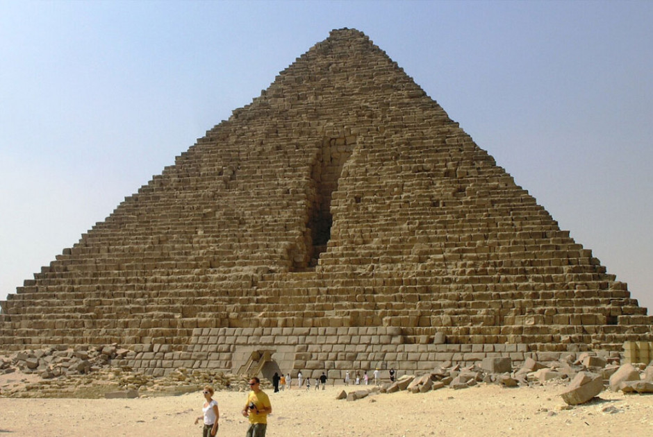 Αίγυπτος: Ανακαλύφθηκε μυστική είσοδος σε μία από τις πυραμίδες