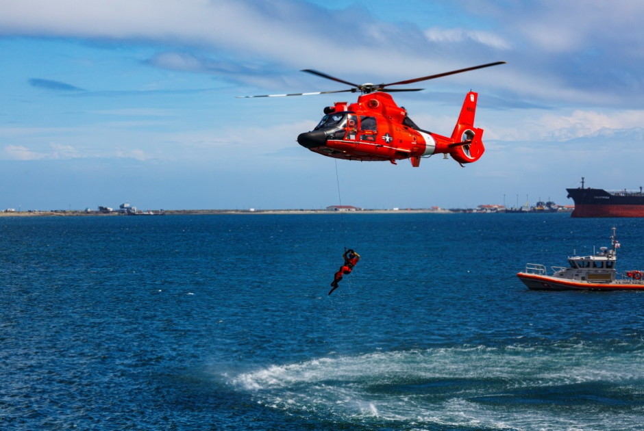 Για την αμερικανική ακτοφυλακή η σβάστικα δεν είναι πια σύμβολο μίσους