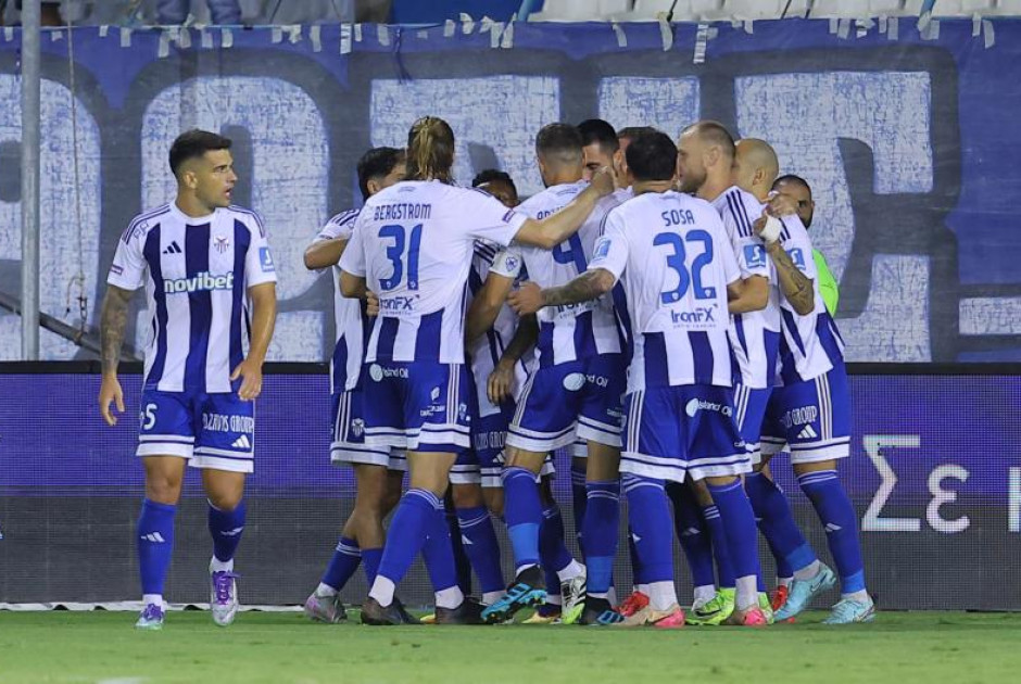 Για την πρώτη νίκη