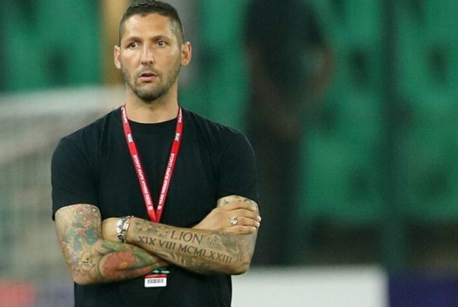 Ο Ματεράτσι αγοράζει το σινεμά των παιδικών αναμνήσεων της συζύγου του