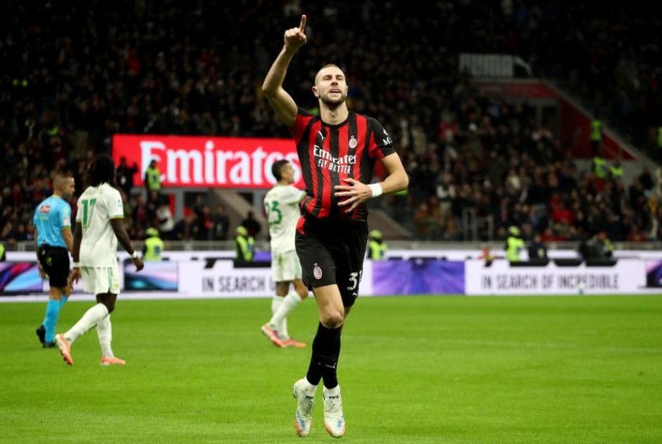 Λύγισε τη Ρόμα η Μίλαν και έβαλε... φωτιά στη Serie A! (βίντεο)