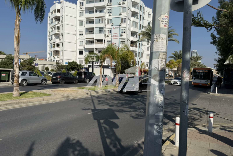 Νεκρή εντοπίστηκε νεαρή από τη Νιγηρία σε διαμέρισμα - Χειροπέδες σε τρεις για την υπόθεση (ΒΙΝΤΕΟ)