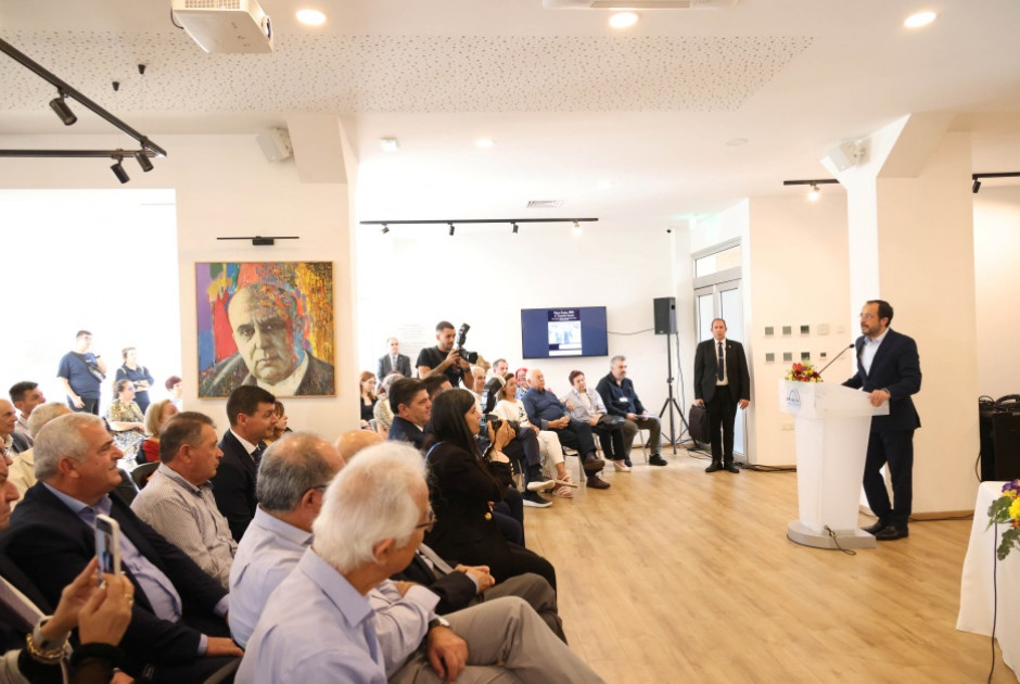 Περηφάνια για τη διοργάνωση του 7ου Συμποσίου Σεφέρη εξέφρασε ο ΠτΔ (ΒΙΝΤΕΟ)