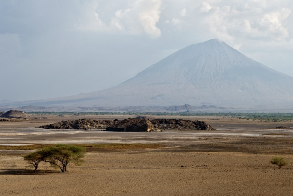 Λίμνη Νάτρον: Το πύρινο νερό της Τανζανίας κάτω από τον αφρικανικό ήλιο