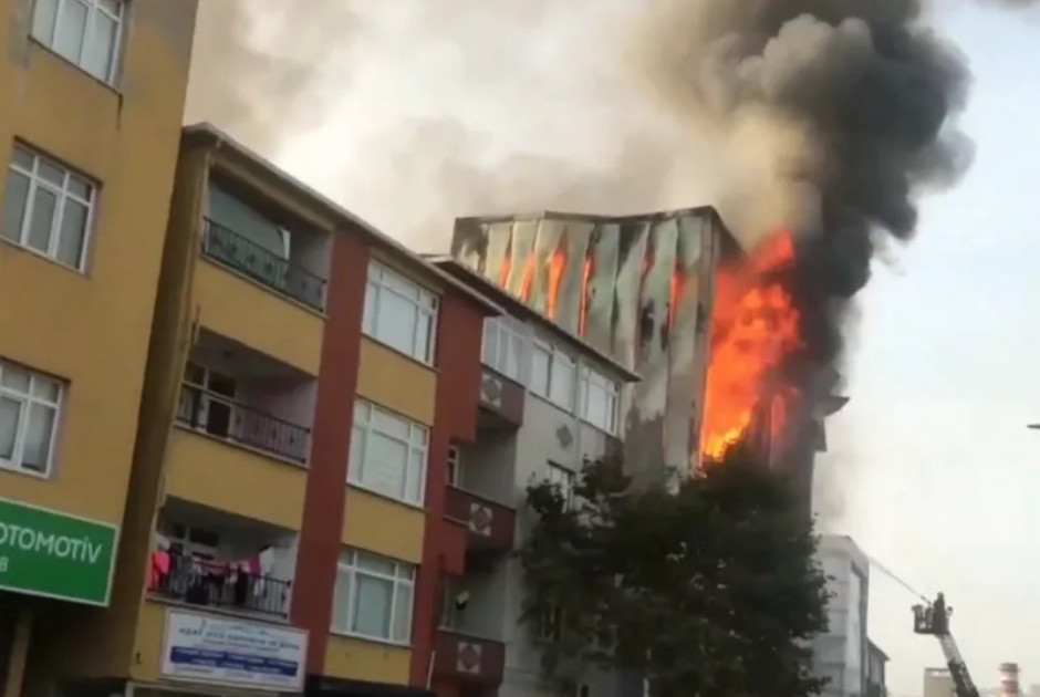 Τουρκία: Έξι νεκροί από φωτιά σε αποθήκη αρωματοποιίας (ΒΙΝΤΕΟ)