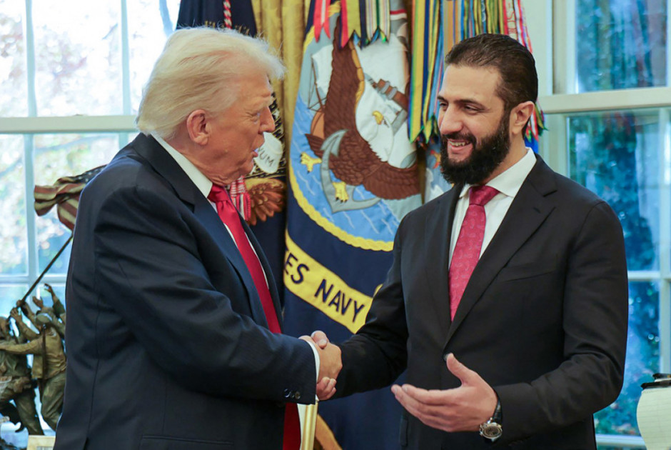 Συνάντηση Τραμπ – αλ Σάραα: Αναστέλλονται οι κυρώσεις των ΗΠΑ στη Συρία για 180 ημέρες