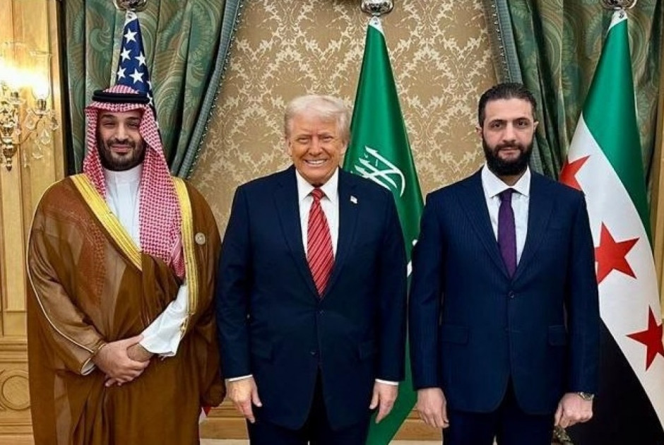 Σαράα στον Λευκό Οίκο: Θα υπογράψει την ένταξη της Συρίας στον διεθνή συνασπισμό κατά του ISIS