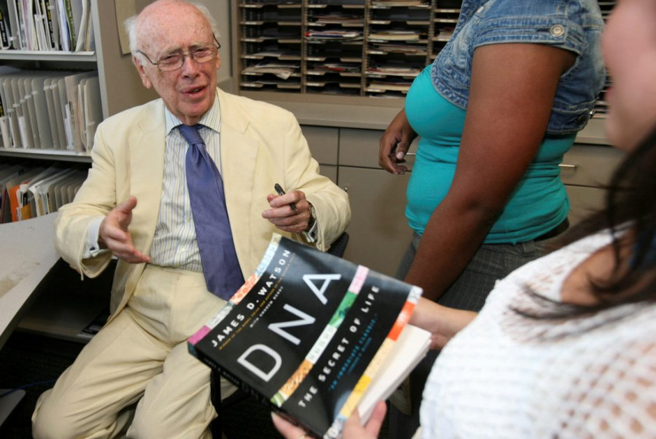 Έφυγε ο James Watson – Συνδημιουργός του DNA μοντέλου