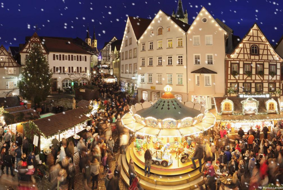 Οικονομία στα δώρα των γιορτών κάνουν οι Γερμανοί