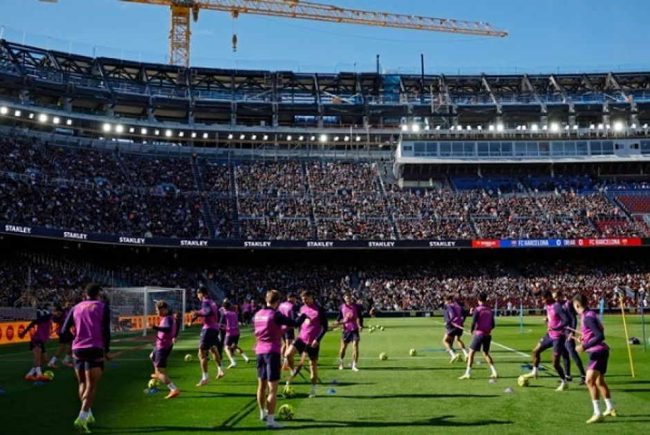 Μπαρτσελόνα: Επέστρεψε σήμερα στο Camp Nou έπειτα από τις 28/5/2023 παρουσία 21.795 φιλάθλων