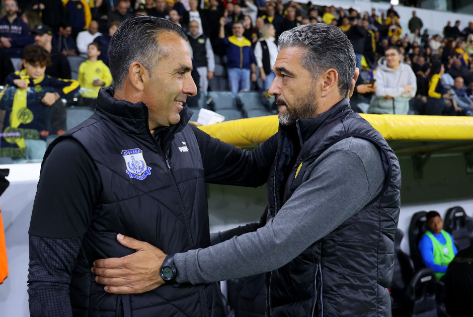 Μαρτίνς: &quot;Δεν είμαστε χαρούμενοι, νιώσαμε ανασφάλεια και άγχος&quot; / Αυγουστή: &quot;Είναι κρίμα γιατί μπορούσαμε να κερδίσουμε&quot;