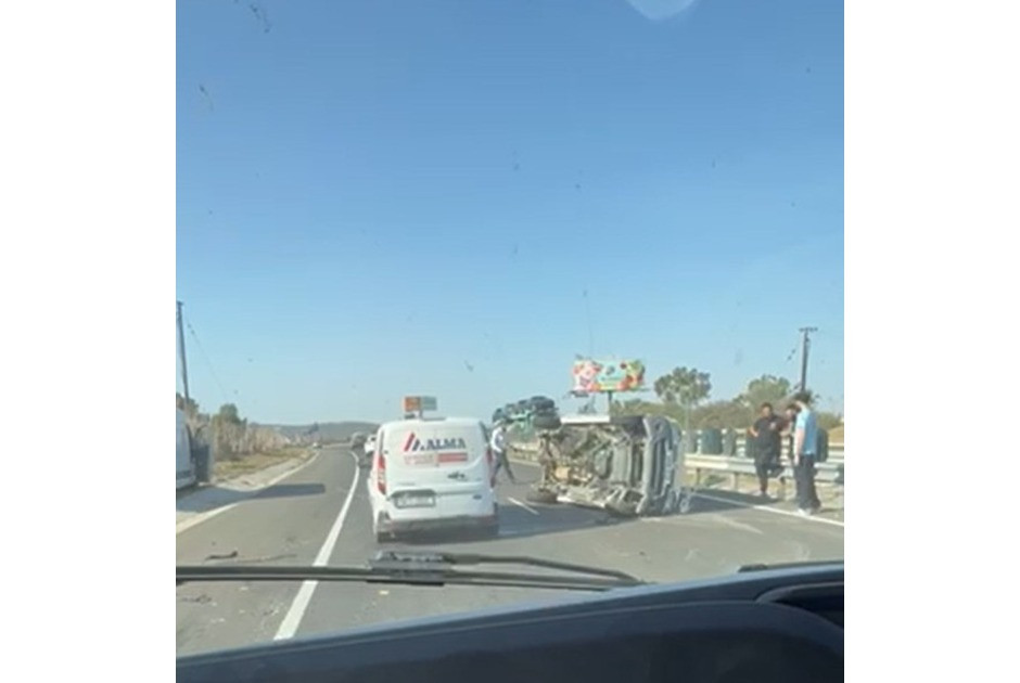 Νέο τροχαίο στον αυτοκινητόδρομο Λευκωσίας - Λεμεσού κοντά στη Μονή