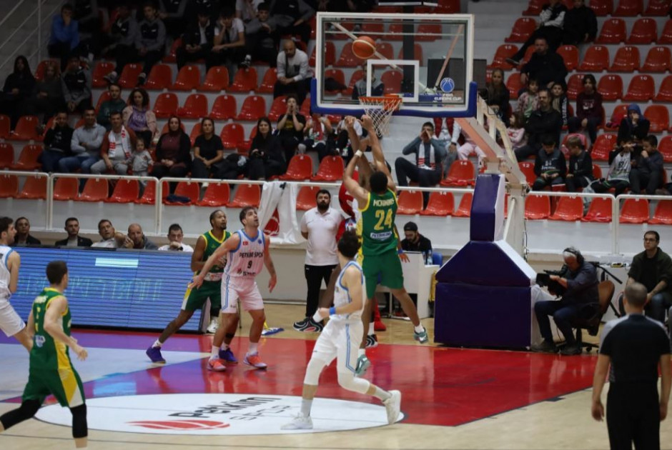 Ήττα για την Πετρολίνα ΑΕΚ, μένει εκτός δεύτερης φάσης στο FIBA Europe Cup