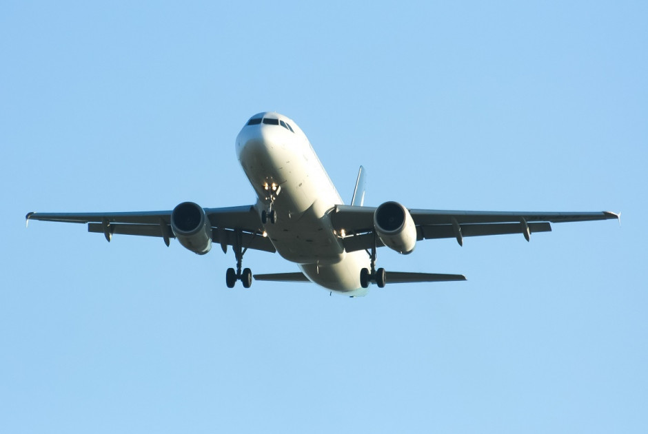 Απατεώνας πιλότος παραποίησε πιστοποιητικά για να πετάει ως κυβερνήτης