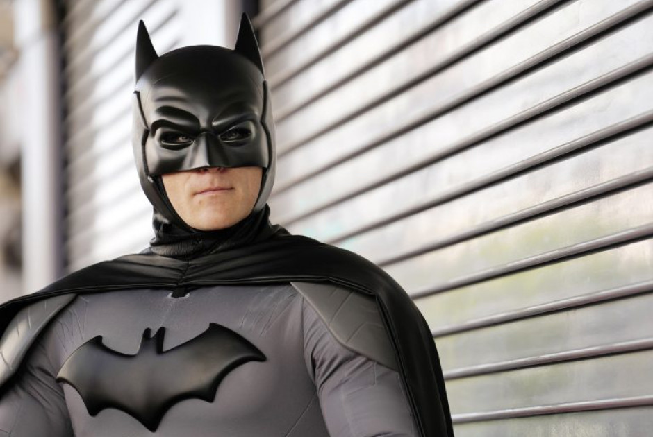 Η παρουσία του Μπάτμαν ενισχύει την ευγενική συμπεριφορά σε δημόσιους χώρους