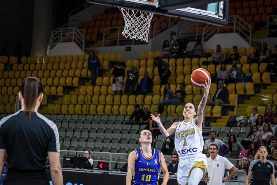 Πολύ καλή προσπάθεια για την Εθνική Γυναικών, που έχασε από τη Ρουμανία