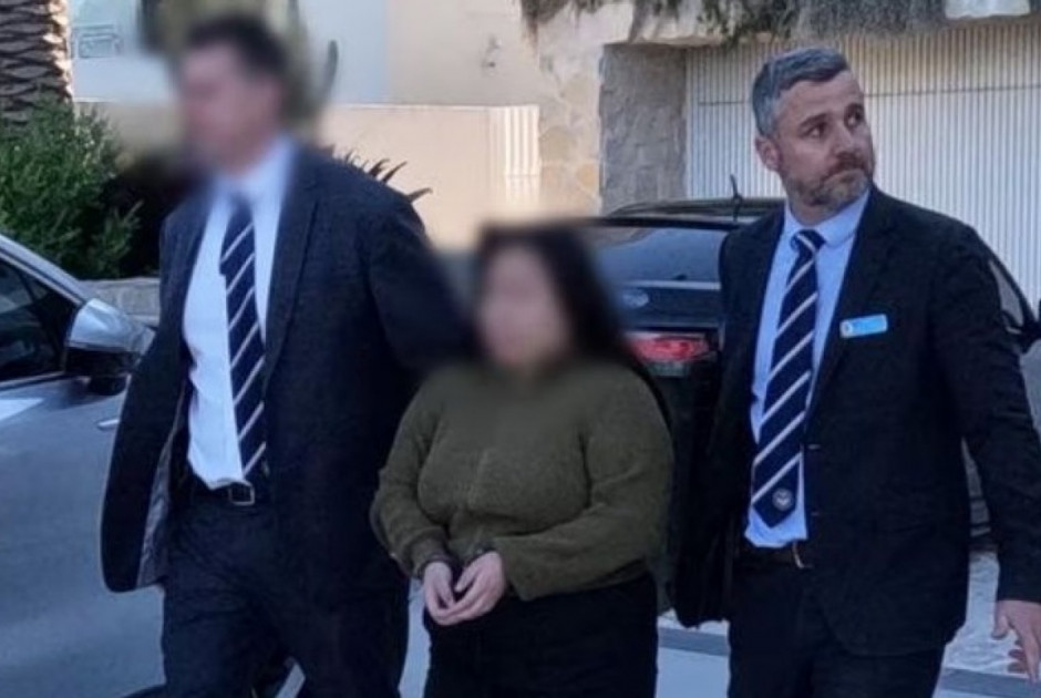 «Μάντισσα» έβαζε πελάτισσες να πάρουν δάνειο για να βρουν πλούσιο γαμπρό - Μάζεψε €40 εκατ.