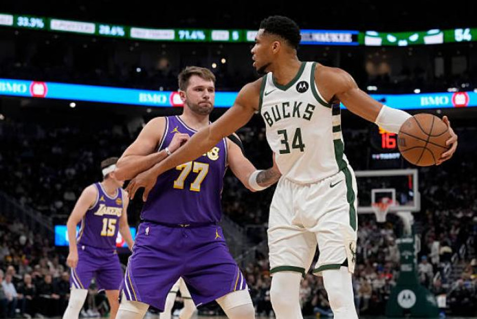 Τα highlights από την τιτανομαχία Γιάννη-Ντόντσιτς (BINTEO)