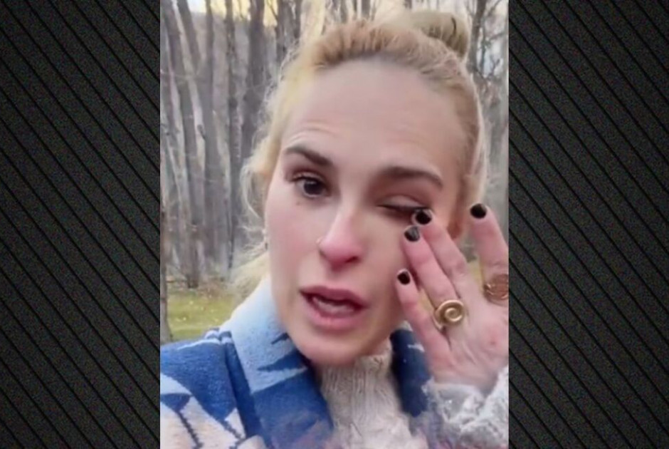 Ξέσπασε σε κλάματα η κόρη του Μπρους Γουίλις