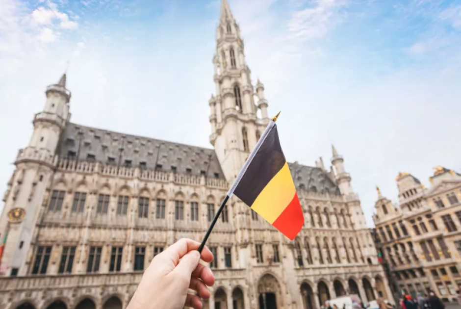 Παραλύει από σήμερα το Βέλγιο: Ετοιμάζεται για τριήμερη εθνική απεργία