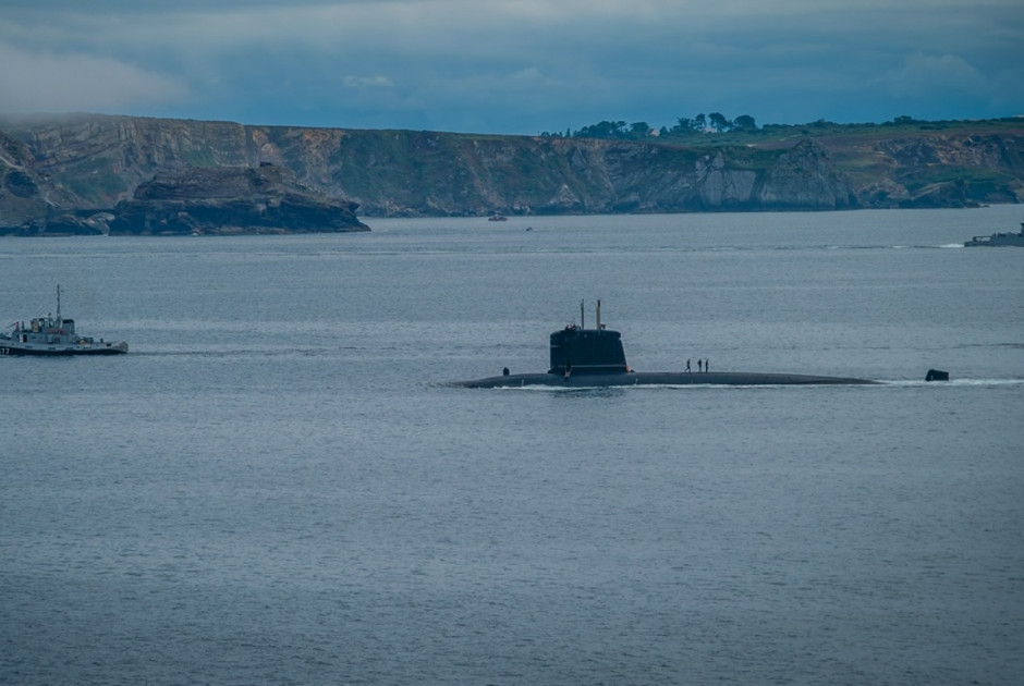 Γαλλία: Drones πέταξαν πάνω από στρατιωτική βάση που φιλοξενεί πυρηνικά υποβρύχια