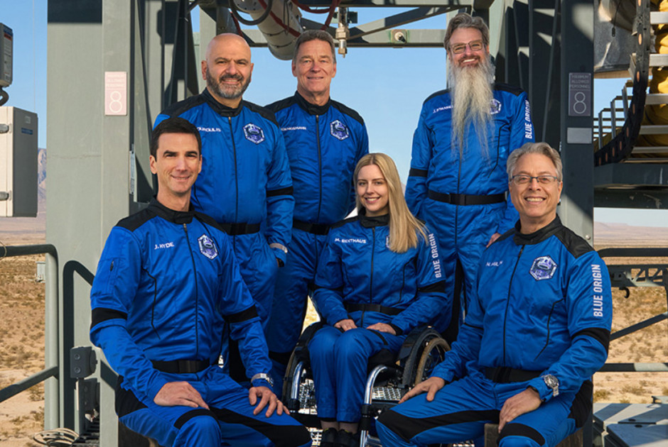 Ο πρώτος άνθρωπος σε αναπηρικό αμαξίδιο ταξίδεψε στο διάστημα