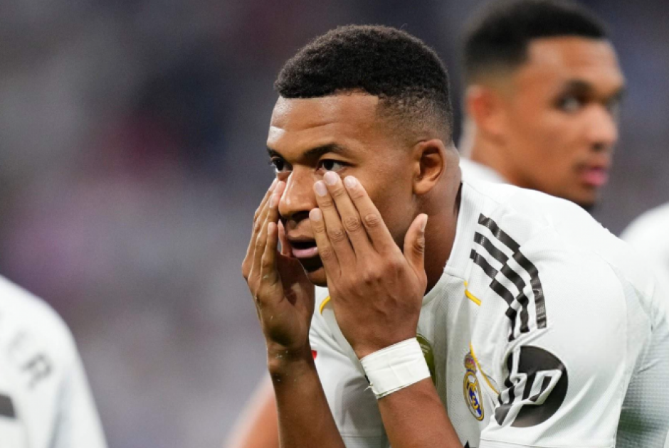 Εμπαπέ στο κατόπι του Ρονάλντο: Αγγίζει το θρυλικό ρεκόρ γκολ σε ένα ημερολογιακό έτος