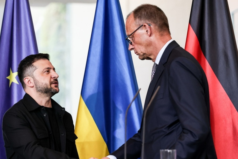 Πυρετός διαβουλεύσεων για το Ουκρανικό - Στο Βερολίνο τη Δευτέρα ο Ζελένσκι