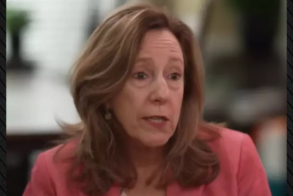 Μητέρα έκρυβε επί 27 χρόνια από τα παιδιά της ότι ήταν πράκτορας της CIA