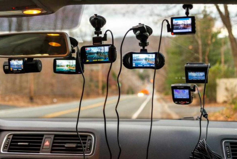 Εξέταση πρότασης νόμου για κάμερες στα αυτοκίνητα από την Επιτροπή Μεταφορών