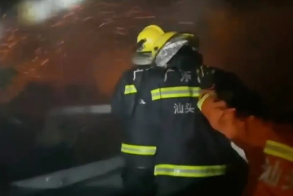 Κίνα: Φονική πυρκαγιά ξέσπασε σε τετραώροφο κτήριο αφήνοντας πίσω δώδεκα νεκρούς