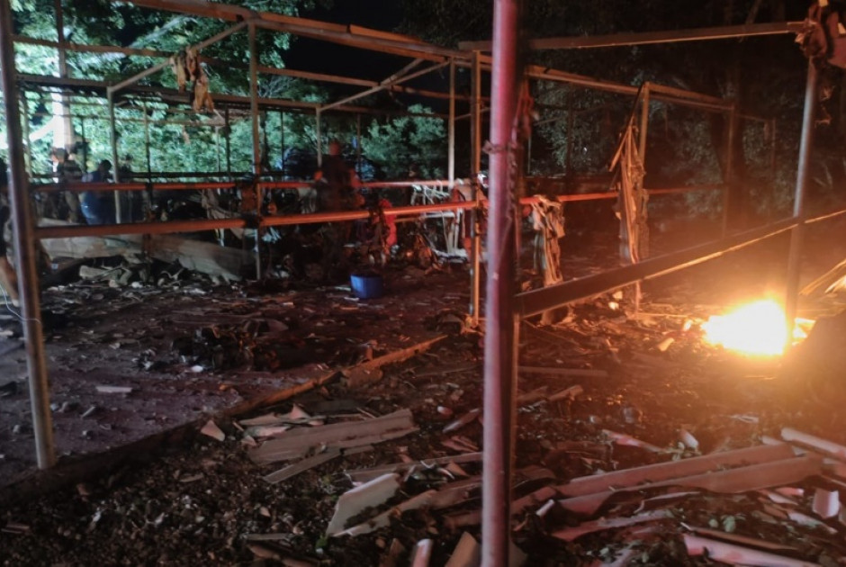 Νεκροί και τραυματίες μετά από επίθεση σε βάση του στρατού της Κολομβίας