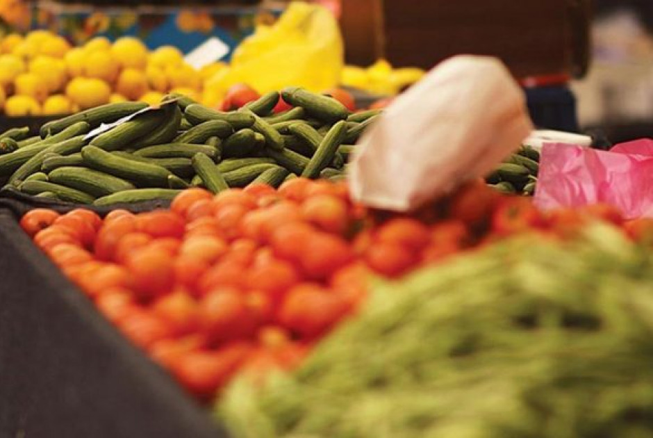 Δερύνεια: Λειτούργησε η νέα λαϊκή αγορά