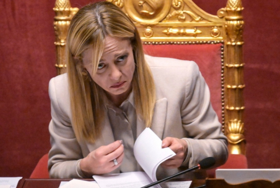 Μελόνι: Ηταν μια δύσκολη χρονιά, αλλά μην ανησυχείτε η επόμενη θα είναι χειρότερη