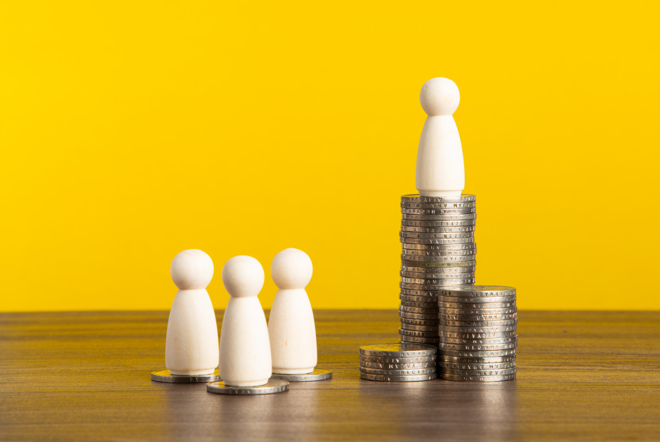 Ανακοινώθηκαν οι ημερομηνίες πληρωμής για μισθούς και 13ους μισθούς του Δημοσίου