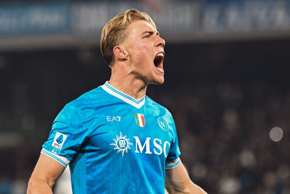 Πάτησε τη Γιουβέντους με Χόιλουντ η Νάπολι! (βίντεο)