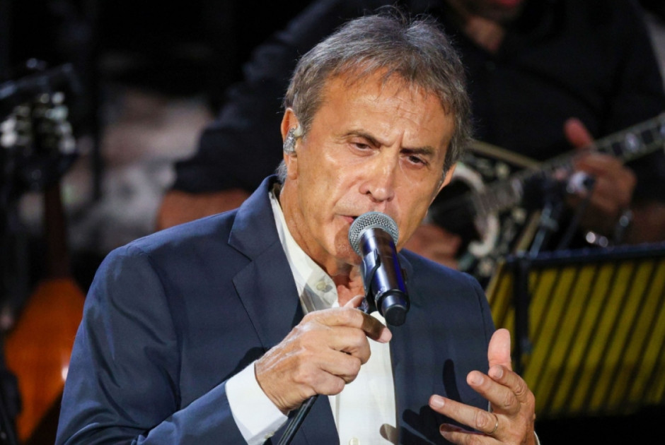 Γιώργος Νταλάρας: Η συγκινητική εξομολόγηση για τη σύζυγο του