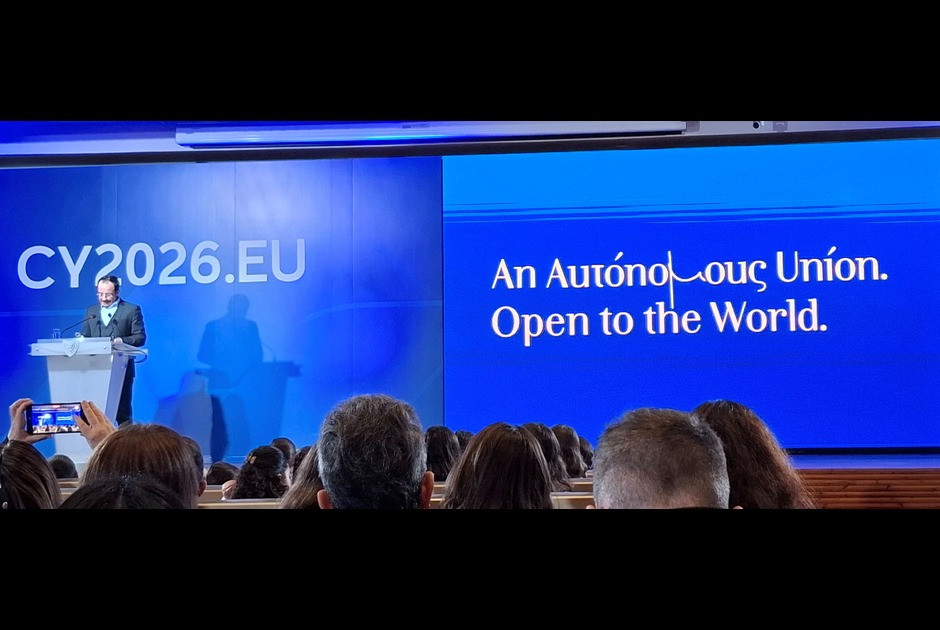 Χριστοδουλίδης: Στο τιμόνι της Ευρώπης με «Αυτόνομη Ένωση Ανοιχτή στον Κόσμο» – Σε 5 πυλώνες θα στηρ